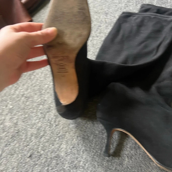 Jimmy Choo Suede Knee High Booties, size 40 - Picture 4 of 8